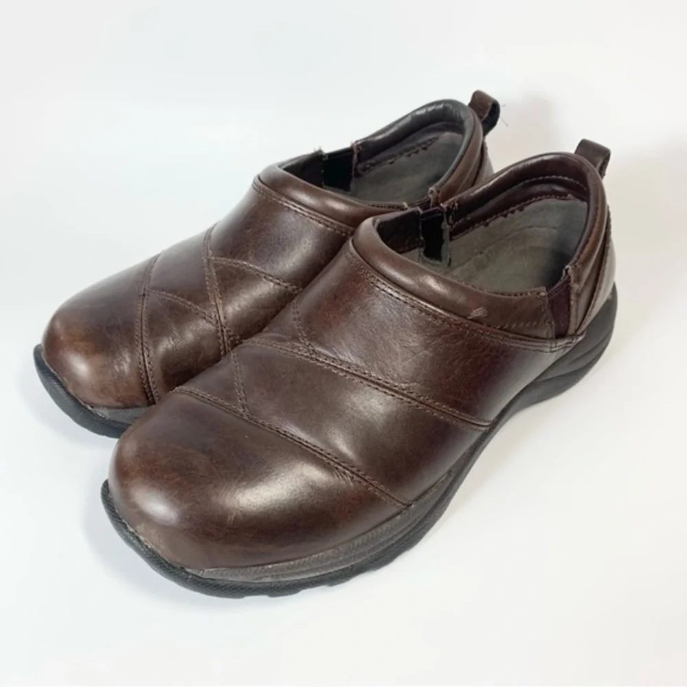LL Bean Brown Leather Comfort Mocs Rubber Sole Size